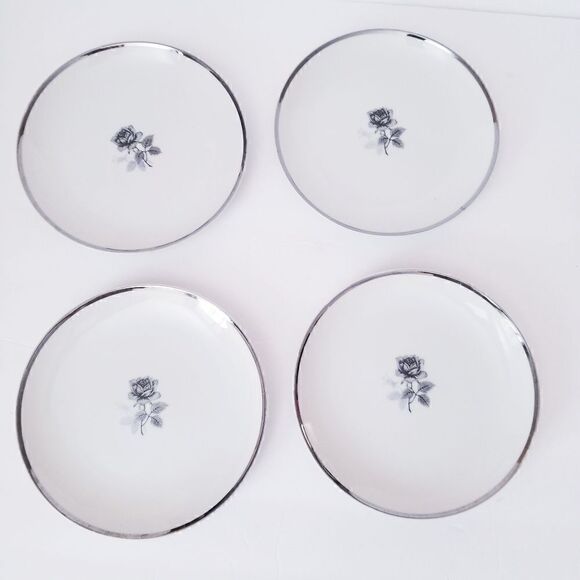 Set of 4 Meito twilight Rose salad plates - Picture 2 of 8